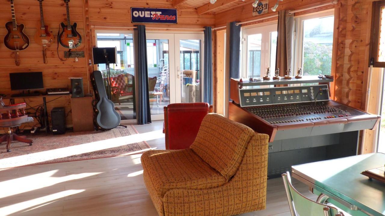 La Maison Des Musiciens Bed & Breakfast *