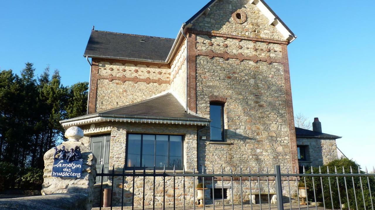 La Maison Des Musiciens Frühstückspension Digosville